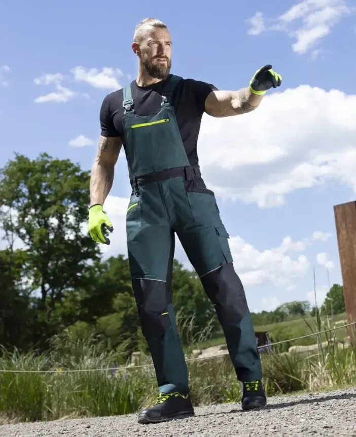 Pantaloni p -46, din bumbac și elastan, cu elemente reflectorizante, Ardon 4XSTRETCH, culoarea verde