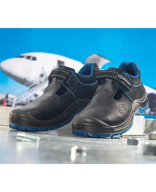 Sandale cu lamela antiperforatie si bombeu metalic, KING S1P SRC, culoarea negru